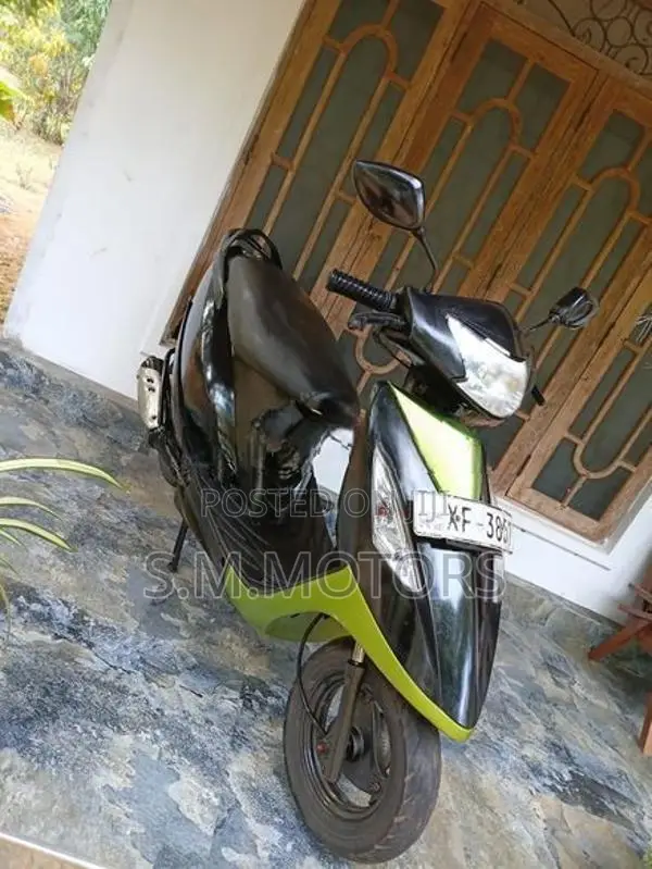 TVS Streak 2011