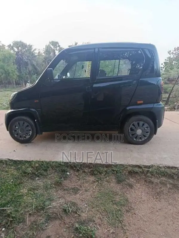 Bajaj Qute 2019