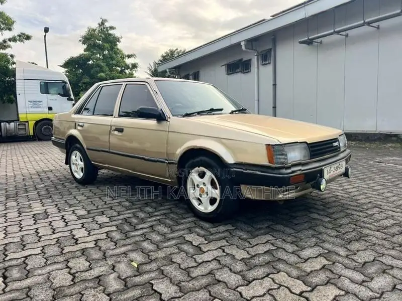 Mazda Familia 323 1984