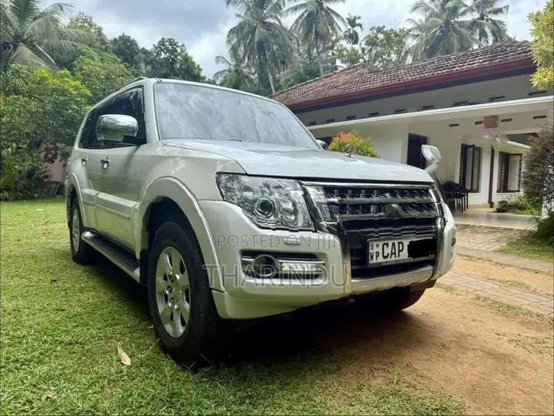 Mitsubishi Montero GLS 3.2Di 2015