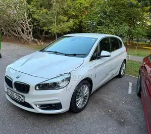 BMW 225XE 2017