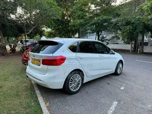 BMW 225XE 2017