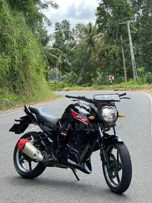 Yamaha FZS V1 2011