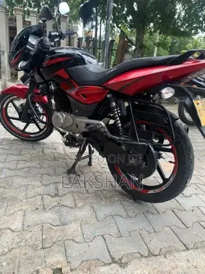 Bajaj Pulsar 150 2016