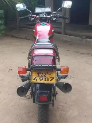 Honda CB 125 T Deluxe 1988