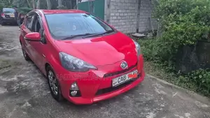 Toyota Aqua 2012
