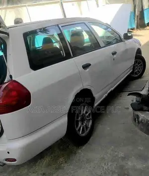 Nissan Wingroad 2003