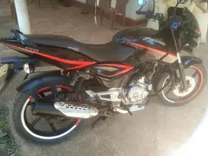 Bajaj Pulsar 150 BAZ 7858 2013