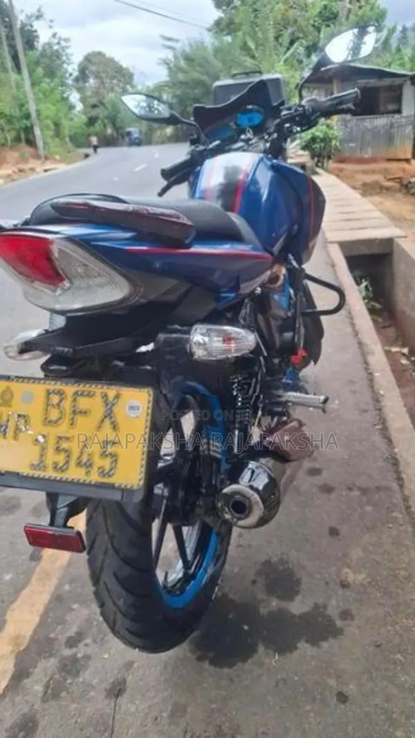TVS Apache 2017