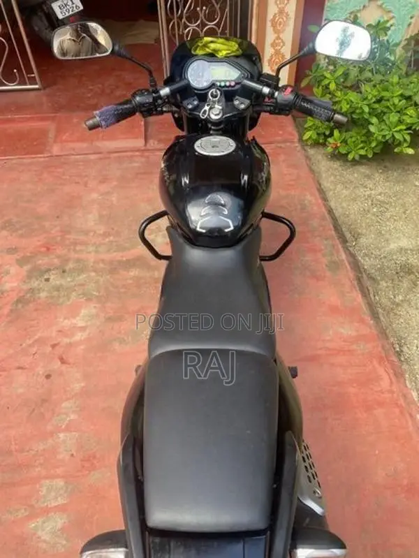 Bajaj Pulsar 150 2020