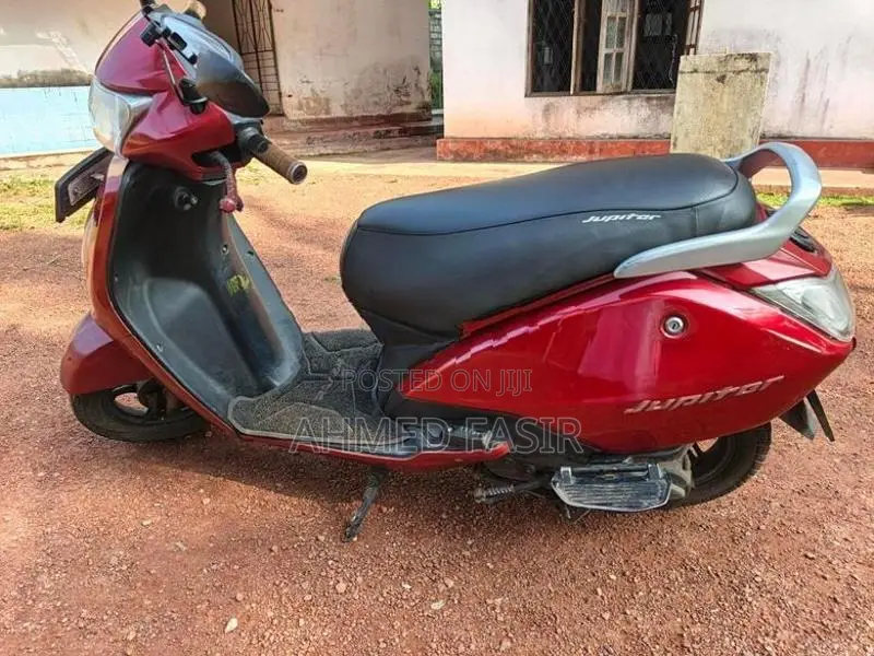 TVS Jupiter 2016