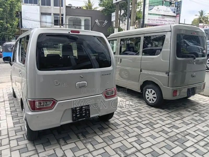 Suzuki Wagon R Fx Safety 2025