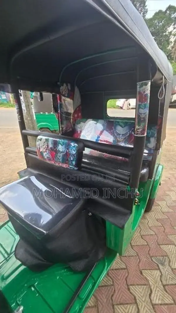 Bajaj RE Forstok 175cc 2009