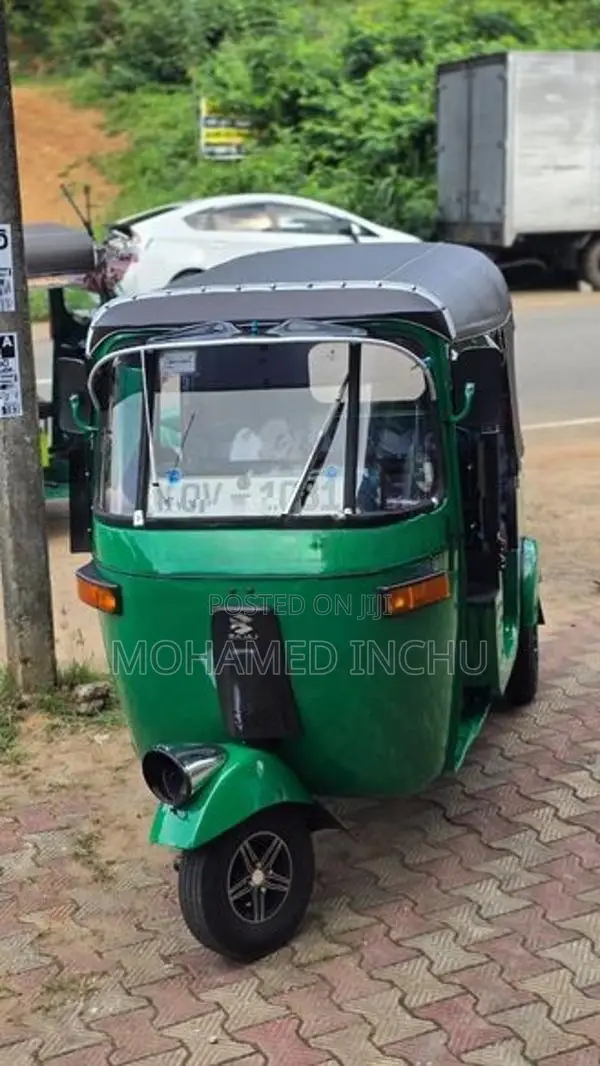 Bajaj RE Forstok 175cc 2009