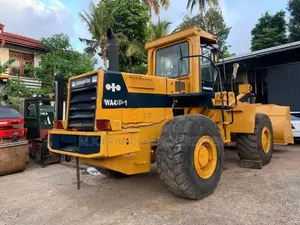 Komatsu WA 420-1 Loader