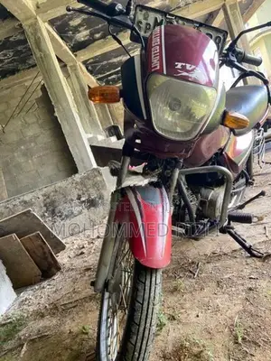 TVS Centra Red 2006