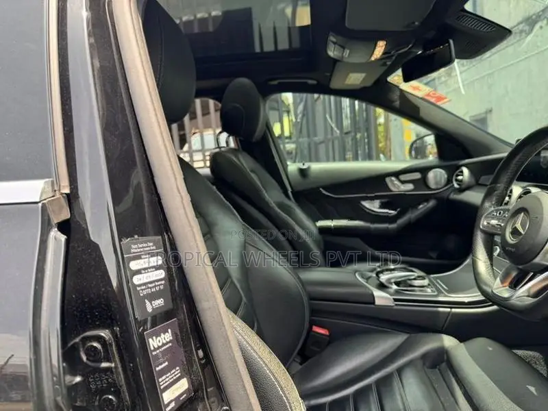 Mercedes Benz C200 AMG Premium Plus 2019