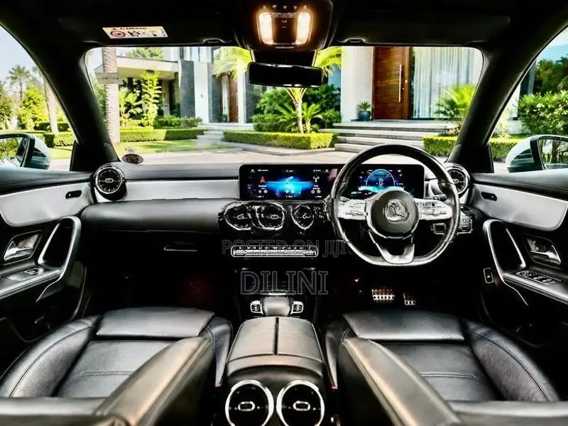 Mercedes Benz CLA 180 AMG Line 2020
