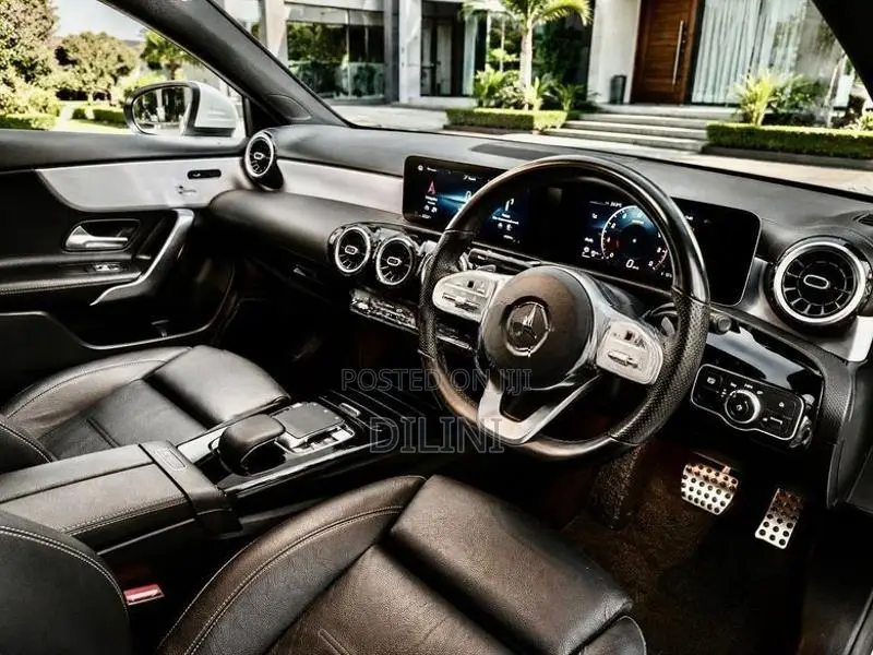 Mercedes Benz CLA 180 AMG Line 2020