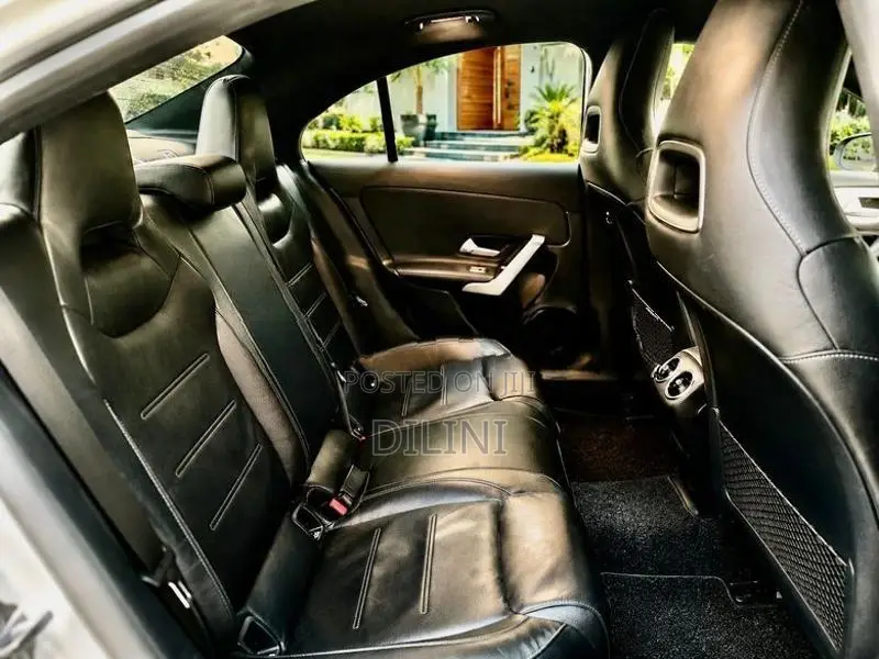 Mercedes Benz CLA 180 AMG Line 2020