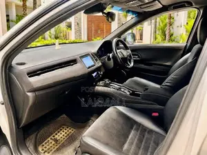 Honda Vezel RS Sensing 2016