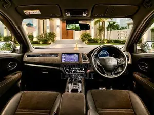Honda Vezel Rs Sensing 2018