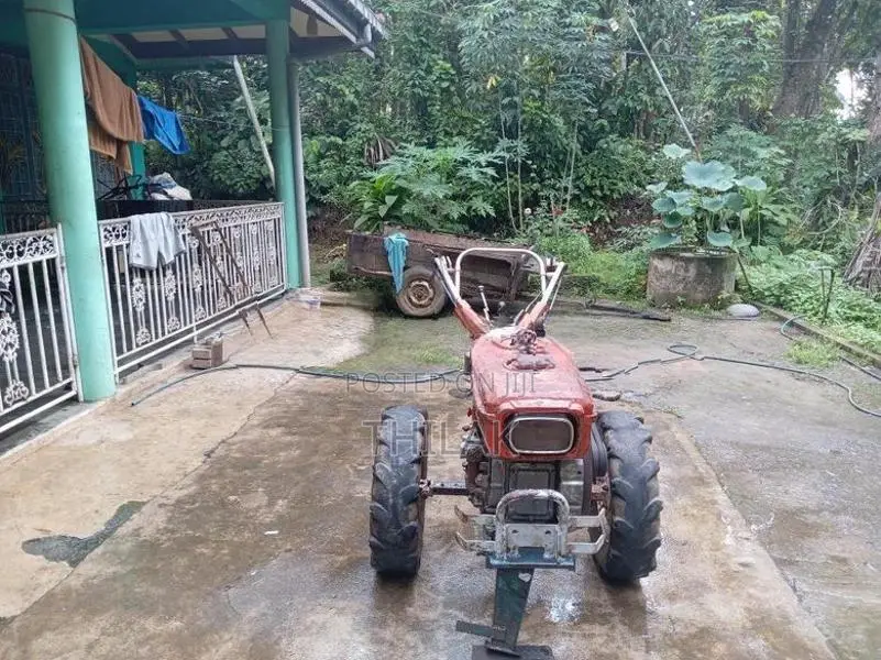 New Holland K8 1990