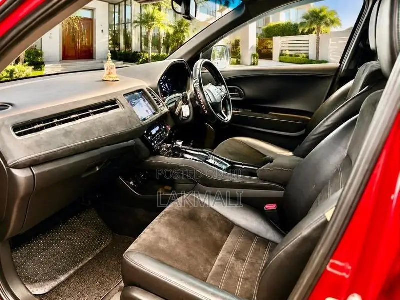 Honda Vezel Rs Sensing 2018