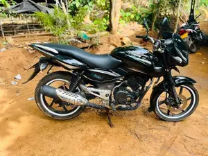Bajaj Pulsar 150 pulser 2010