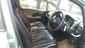 Honda Fit Shuttle 2012