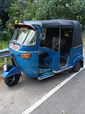 Bajaj RE 1987
