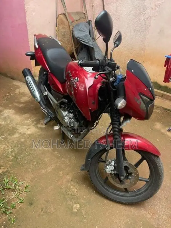 Bajaj Pulsar 150 2009