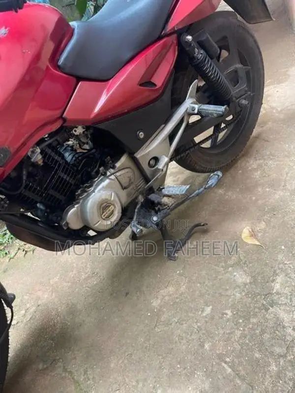 Bajaj Pulsar 150 2009