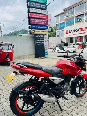 Bajaj Pulsar 135 2011