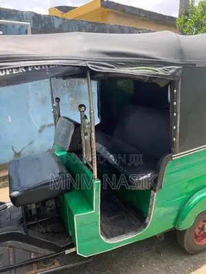 Bajaj RE Three Wheeler 2000