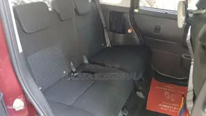 Toyota Roomy 2025