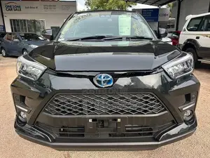 Toyota Raize Z 1.2 Hybrid BSM 2026