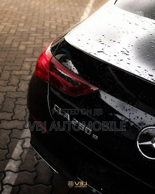 Mercedes Benz CLA 250 2024