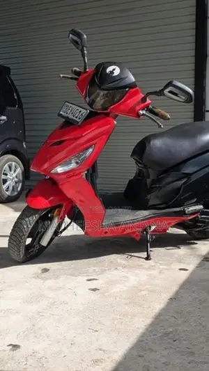 Hero Dash Scooter 2017