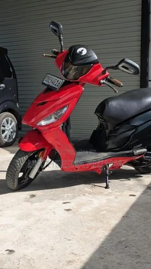 Hero Dash Scooter 2017