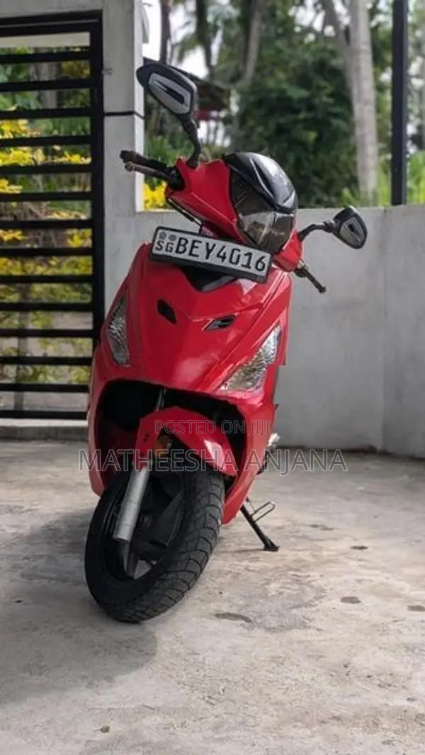 Hero Dash Scooter 2017