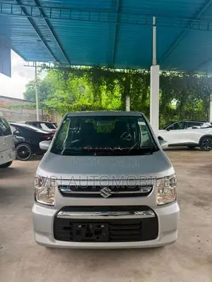 Suzuki Wagon R FX 2025