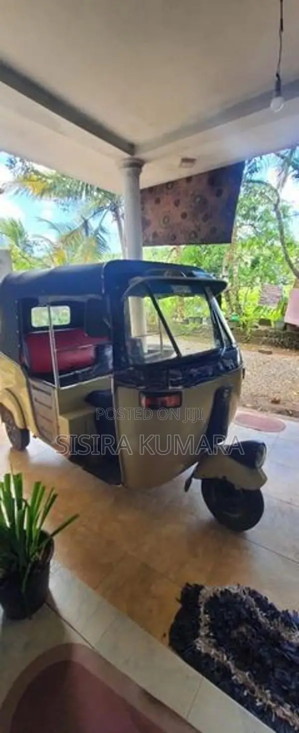 Bajaj RE 177844 1986