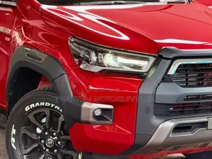 Toyota Hilux Revo Rocco 2800Cc 2025