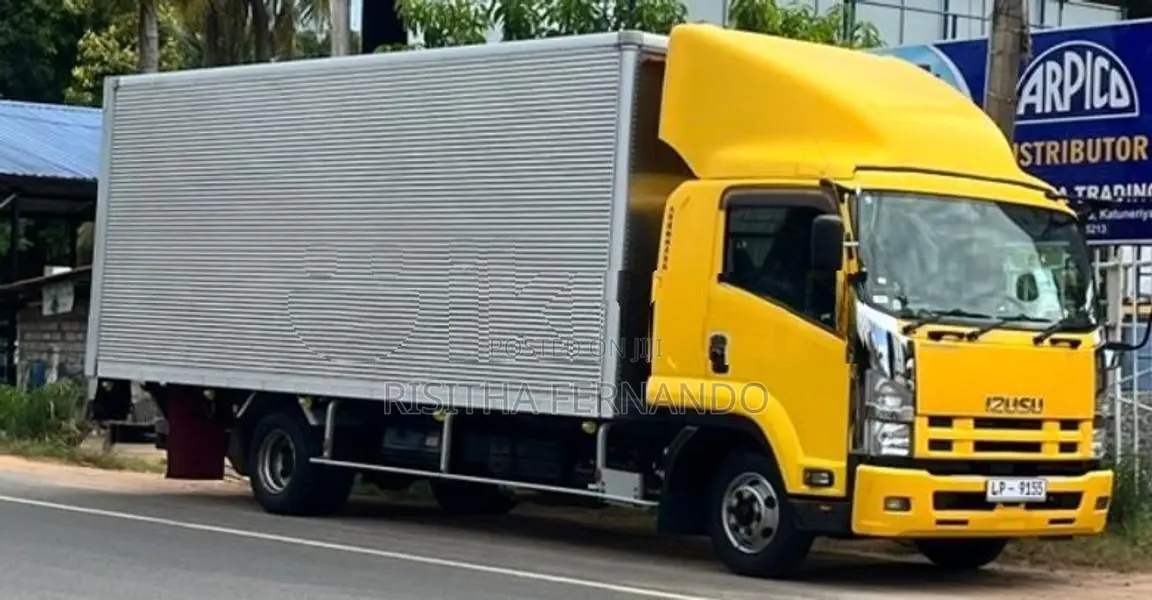 Isuzu Forward 2018