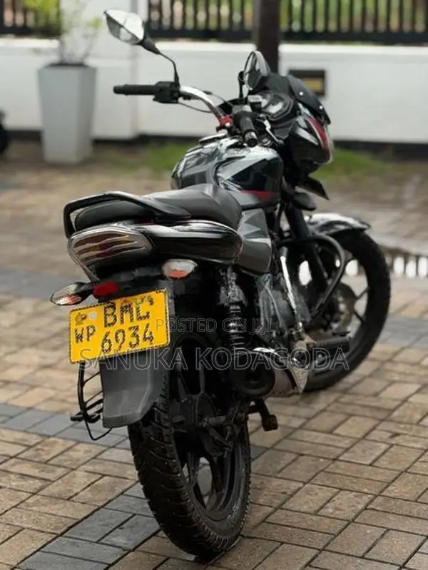 Bajaj Discover 125 2018