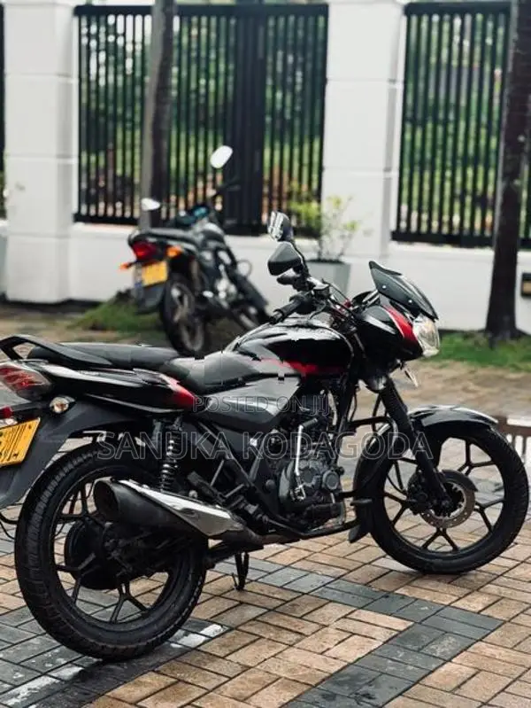 Bajaj Discover 125 2018