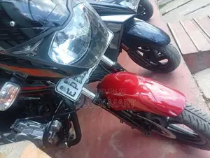 Bajaj Pulsar 150 2015
