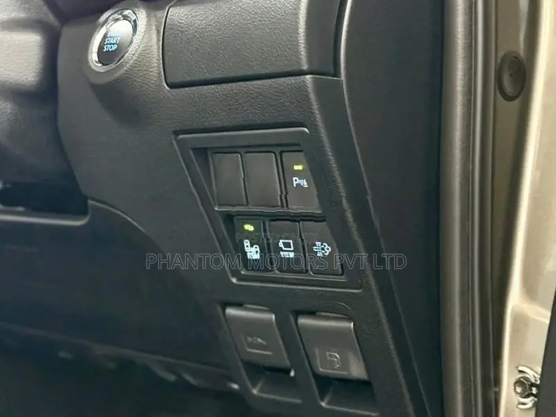 Toyota Hilux Revo Rocco 2800Cc 2025