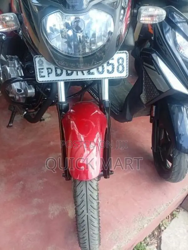 Bajaj Pulsar 150 2015